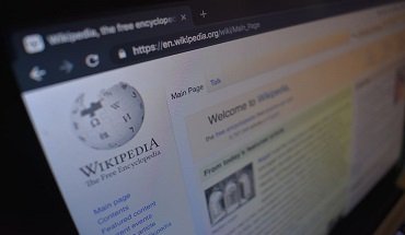 Monitor Wikipedia